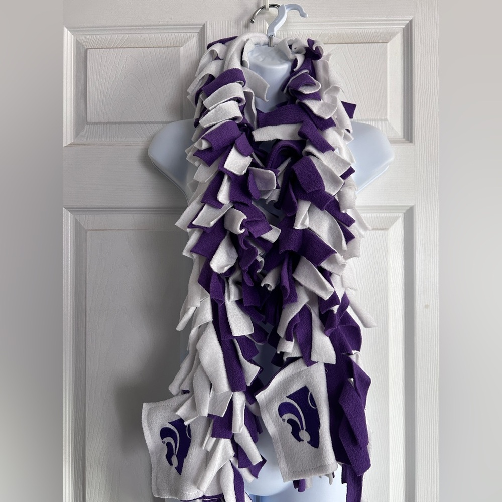Kansas state fleece scarfs